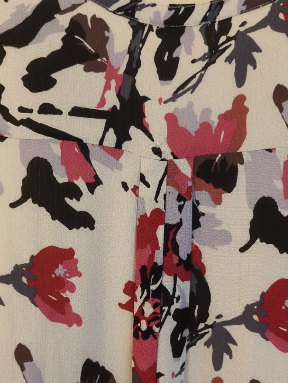 En Creme Floral Cream Mini Dress with Pink and Black Blooms - Picture 6 of 6